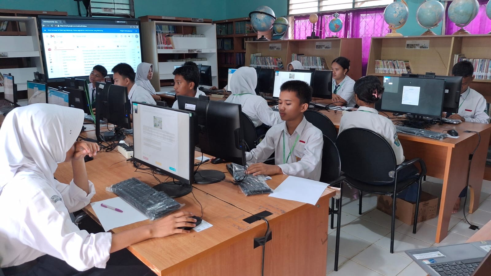 Siswa SMP se-Kabupaten PPU Mulai Jalani Tes Kemampuan Akademik (TKA) 2026