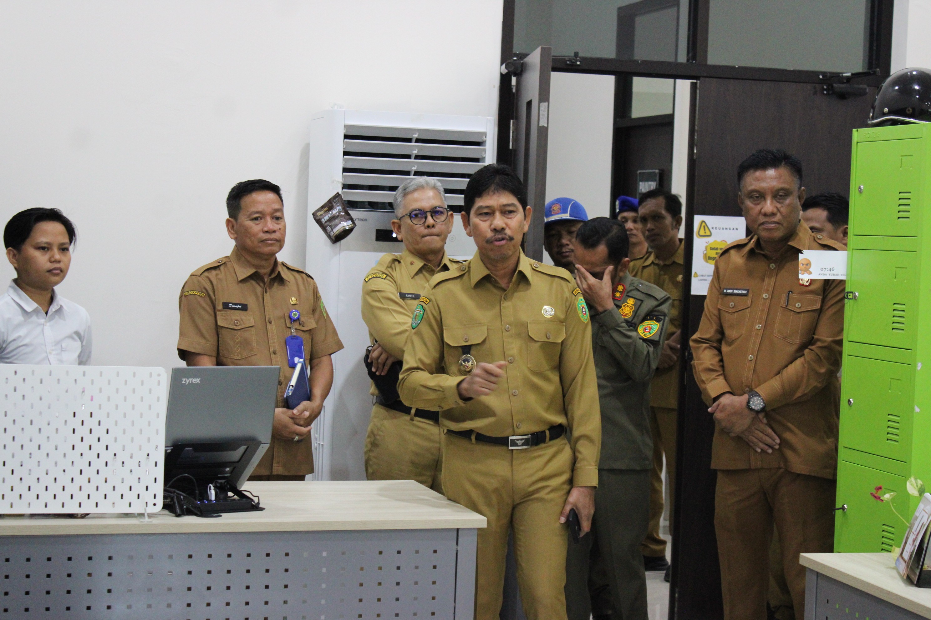 Tingkatkan Kedisiplinan ASN, Wakil Bupati PPU lakukan Sidak ke Disdikpora