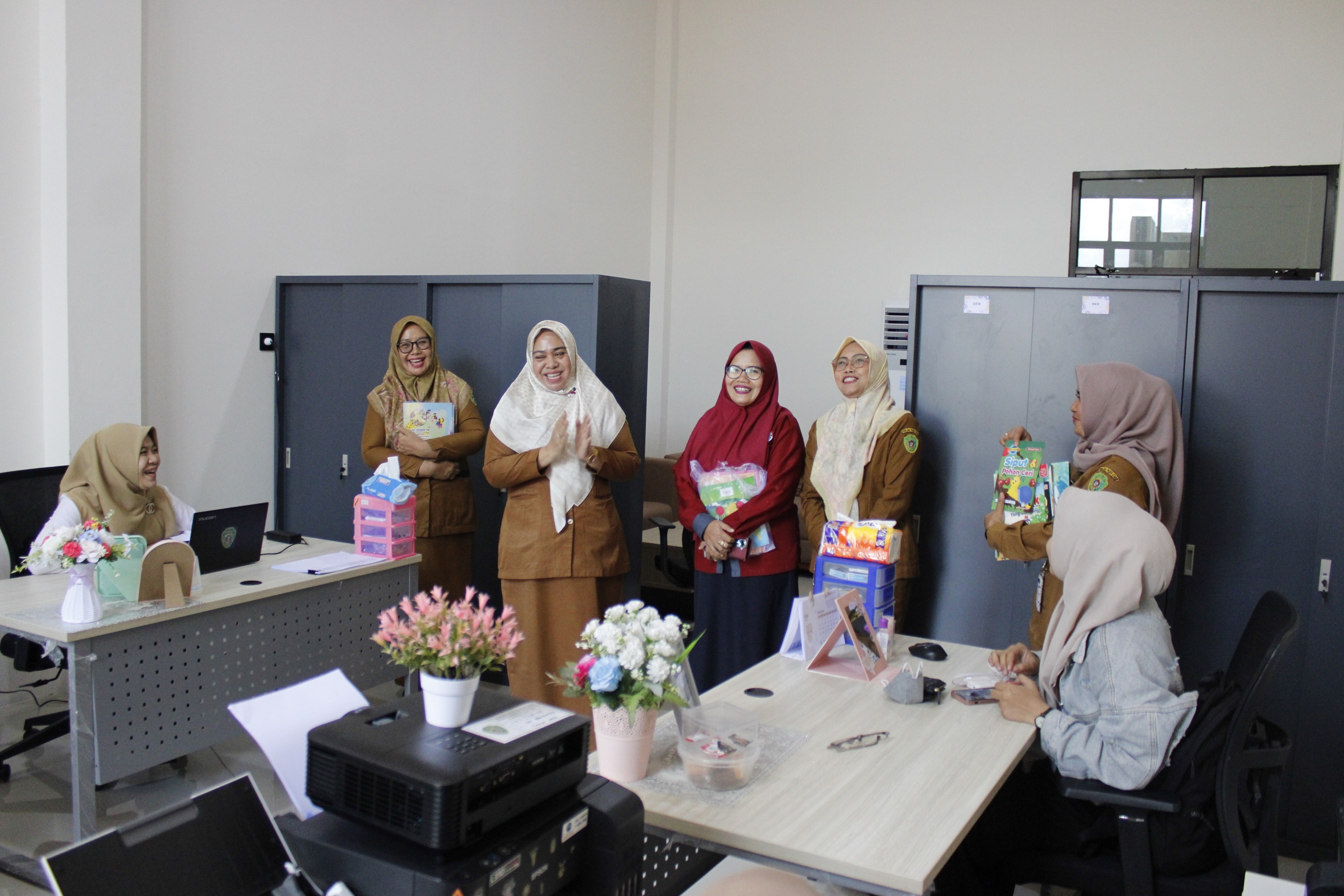 Dukung Literasi Sejak Dini, Disdikpora PPU Berikan Rekomendasi Pengumpulan Buku untuk TK Handayani