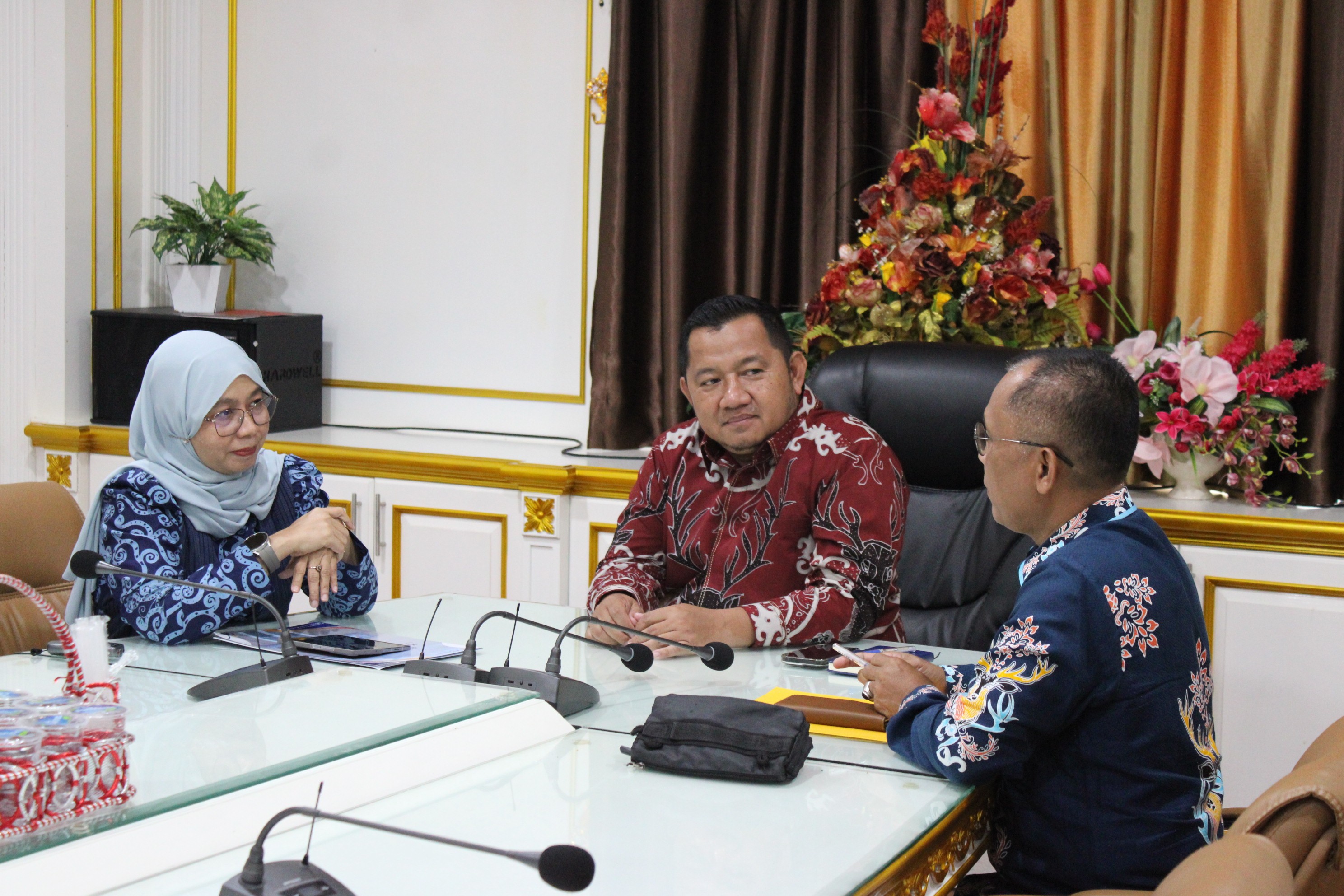 Kunjuangan Kerja BGTK Kaltim kepada Disdikpora dan Bupati PPU