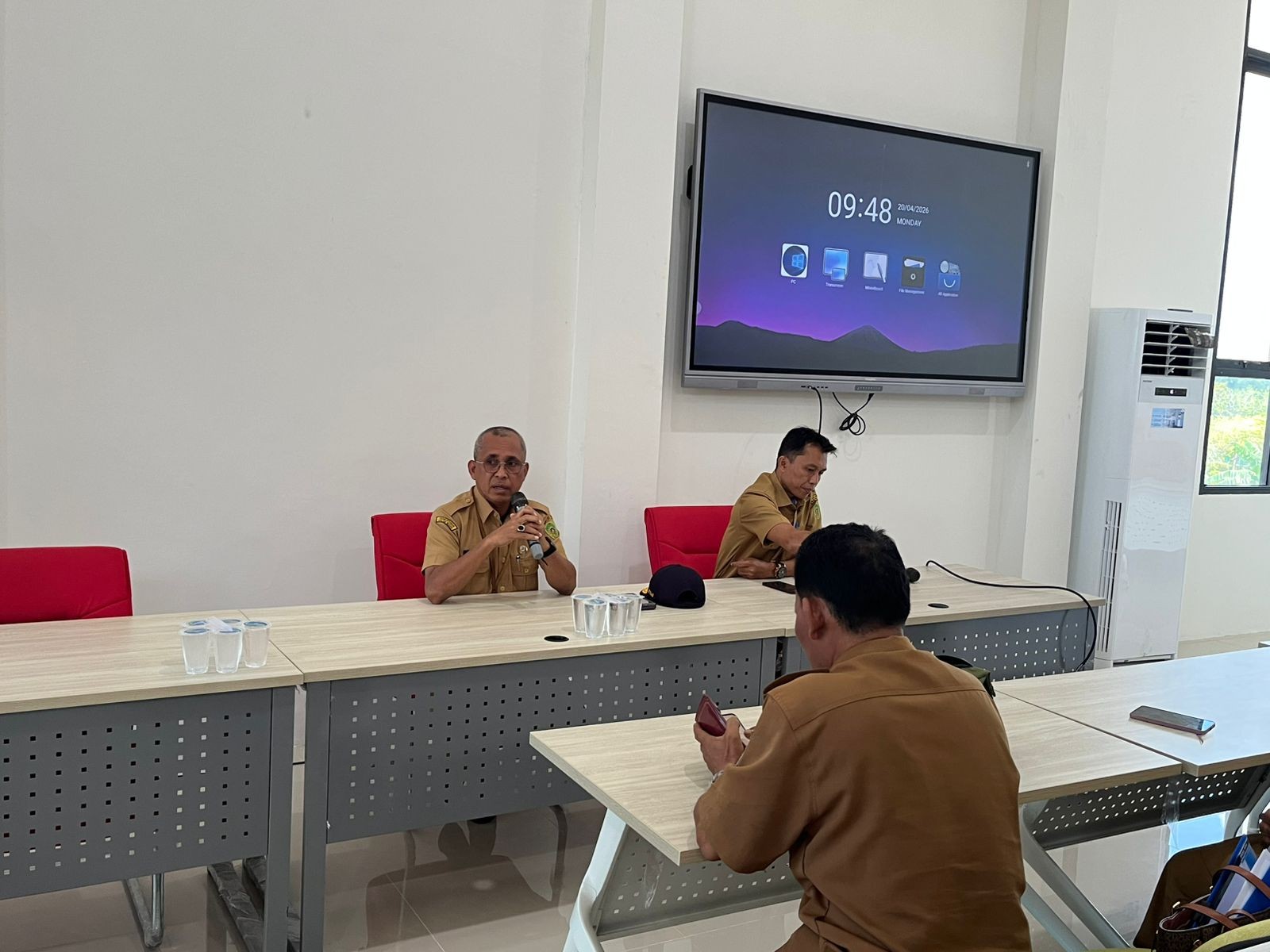 Disdikpora PPU Kumpulkan Kepala Sekolah, Evaluasi Kendala Penyaluran Kartu Penajam Cerdas (KPC).